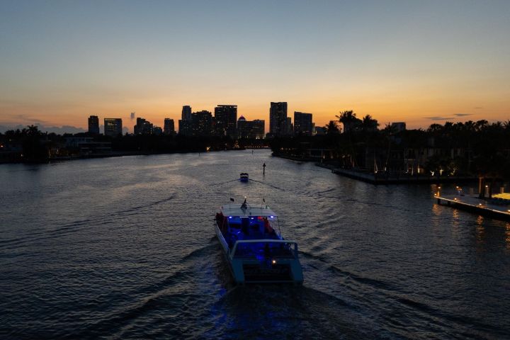 Sea Rocket Sunset Cruise Fort Lauderdale image