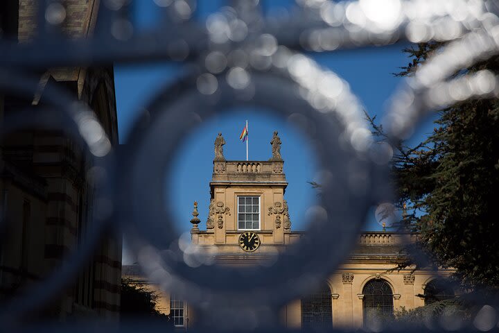 Inspector Morse, Lewis, and Endeavour Locations Private Walking Tour in Oxford image