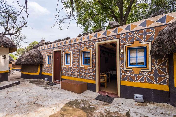 Culture Experience Tour at Lesedi Cultural Village image