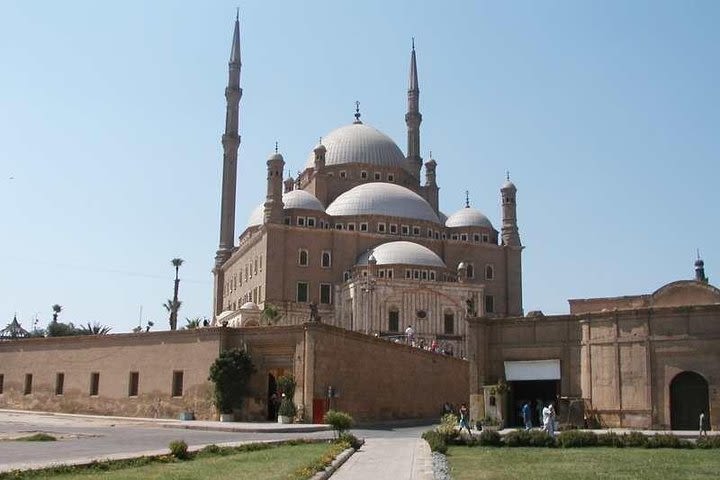 Cairo's Medieval Heritage - Islamic, Coptic & Jewish sights plus lunch- Full day image