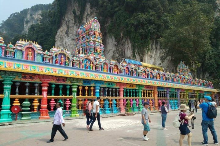 Country & Batu Cave Half Day Tour (SIC - Join In Tour) image