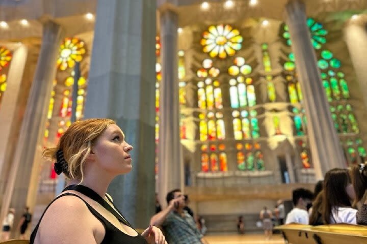 Skip the Line Sagrada Familia Tour image