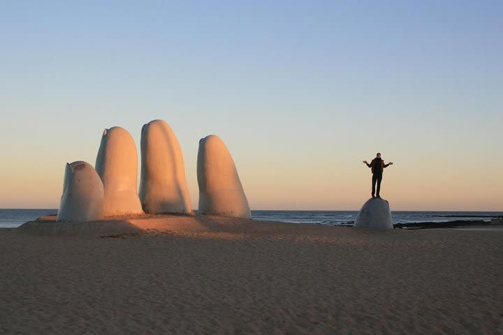 Sightseeing Lovers - Montevideo to Punta del Este Experience! image