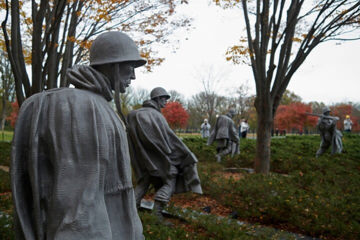 Washington DC Founding Fathers Tour image