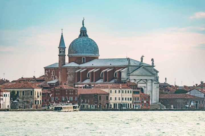 Essential Venice Tour: Highlights of the Floating City image