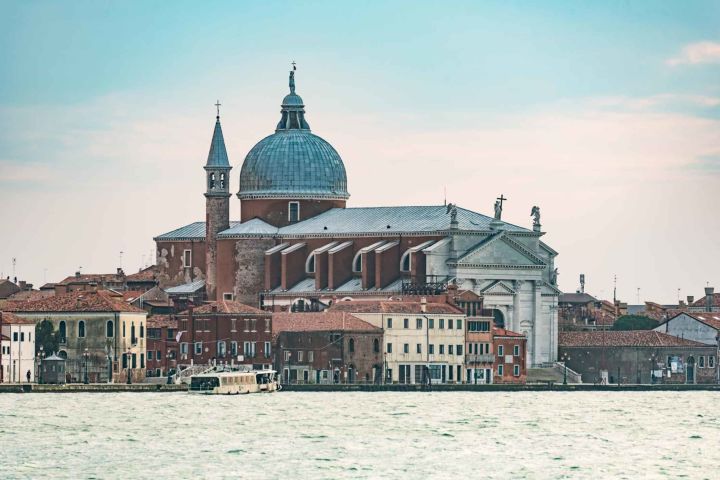 Essential Venice Tour: Highlights of the Floating City image