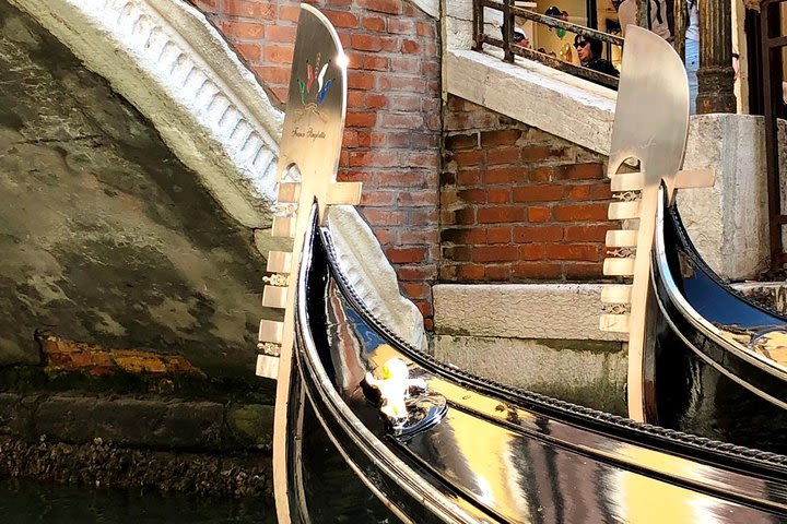 Morning Walking Tour of Venice Plus Gondola Ride image