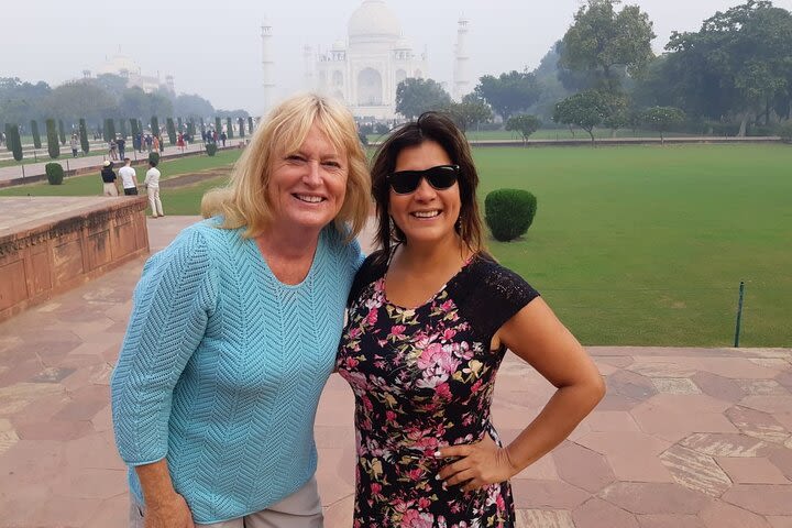 2 Days Private Trip : Taj Mahal Overnight Tour From Delhi image