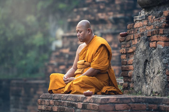 Buddhist Tour From The Birth To Death image