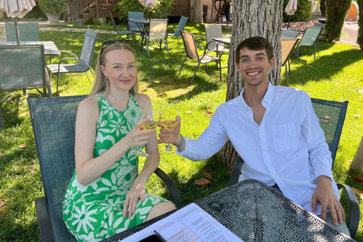 Alcantara Estate Vineyards Tasting Experience image