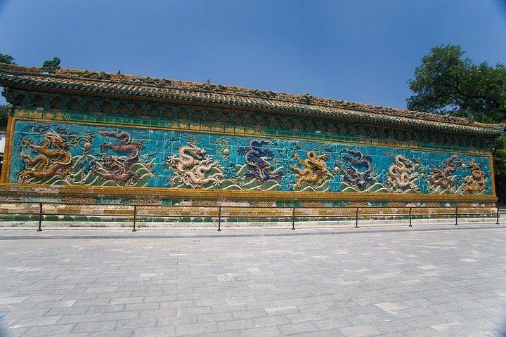 Beijing Beihai Park Chartered Boat Experience with Imperial Meal and Hutong Tour image