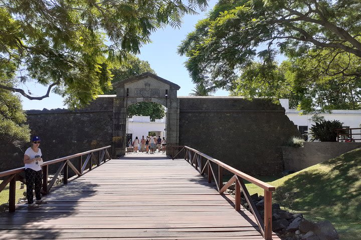 Colonia del Sacramento, stories with portuguese and spanish heritage image