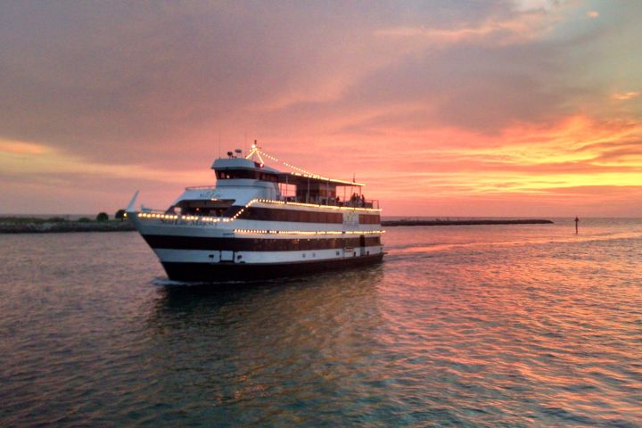 Clearwater Evening Yacht Dinner Cruise image