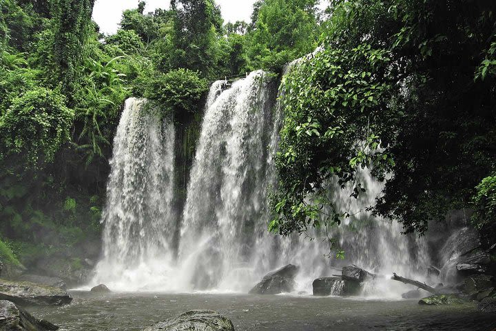 Kulen Mountain and Banteay Srei Shared Tour image