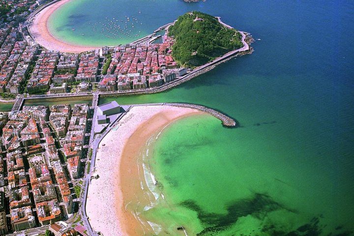 Biarritz, Saint Jean De Luz & San Sebastian image