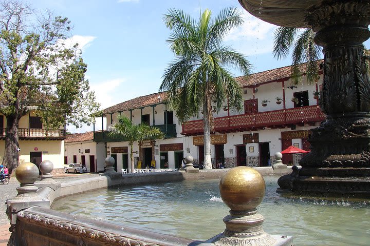 Tour Santa Fe de Antioquia image