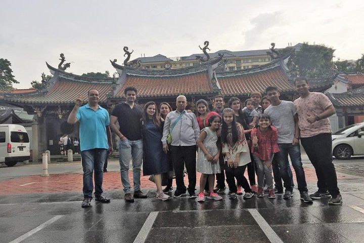 Chinatown Heritage & Food Tasting Tour image