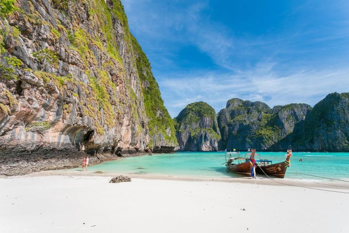 Phi Phi Islands Snorkeling Adventure image