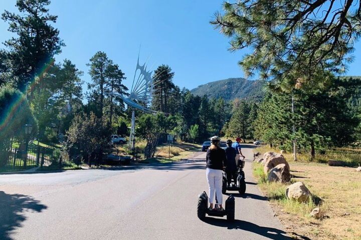 2 Hour Segway Tour in Cheyenne Cañon and Broadmoor Area image