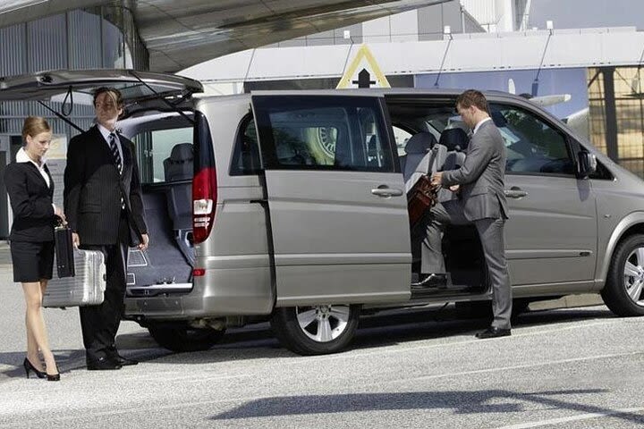 Private Transfer from Sabiha Gökcen Airport (SAW) to Istanbul Airport (IST)  image