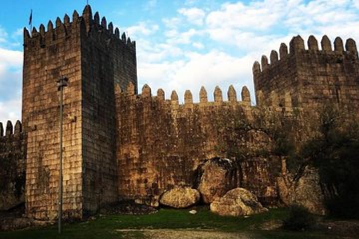 Braga and Guimarães small-group full-day tour from Porto with lunch image