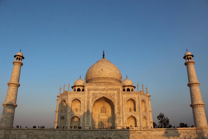 2 Day Guided Golden Triangle Tour From New Delhi image