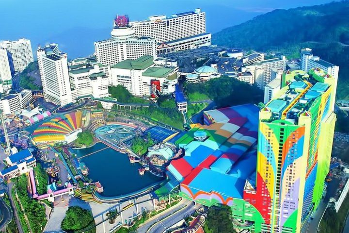 Genting Highland & Batu Caves Day Trip Include 2-Way Cable Car Ride  image