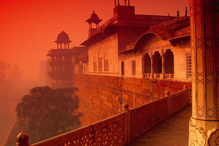 Private city tour of agra  image