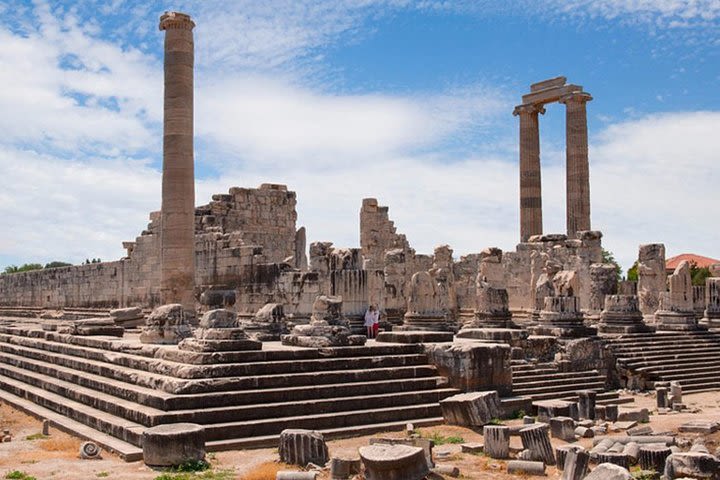 Athens: Steps St.Paul - Corinth - Nafplion, Priv Tour (grp 1-7 p)  image