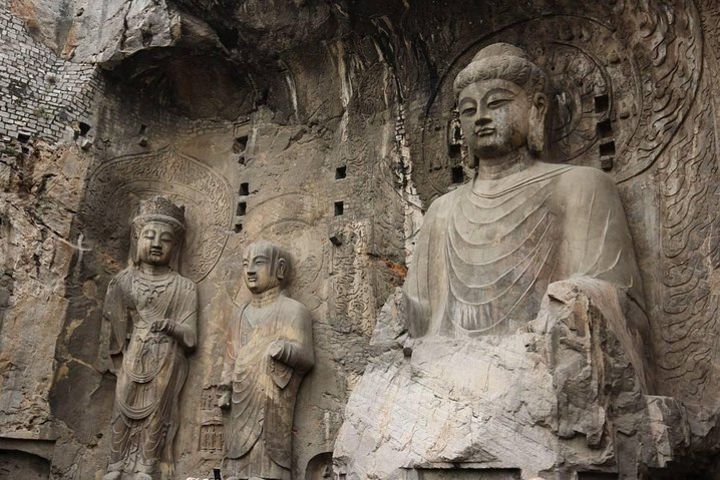 2-Day Luoyang Private Tour: Longmen Grottoes, White Horse Temple, Shaolin Temple image