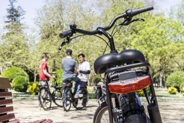 3-Hour Electric Porto Bike Tour image