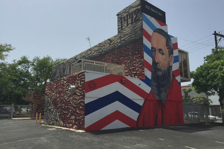 Arte Boriken-Puerto Rican Urban Art Tour W/ Sip & Paint image