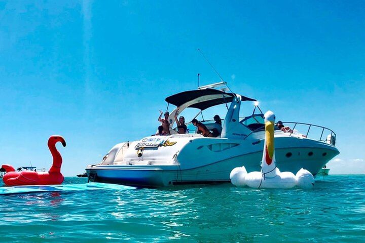 45' Yacht Tour & Party, with Captain, enjoy Miami Beach in a unique way image