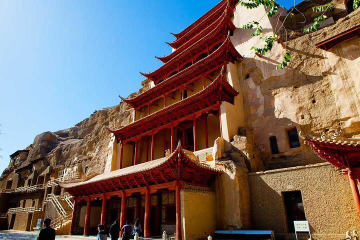 Dunhuang Private Day Tour Mogao Grottoes, Singing Dunes and Crescent Moon Spring image