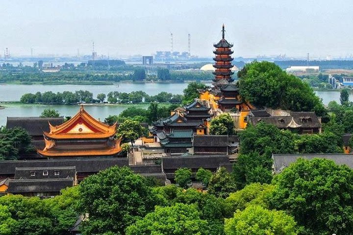 Private Car and Driver Service to Zhenjiang from Nanjing  image