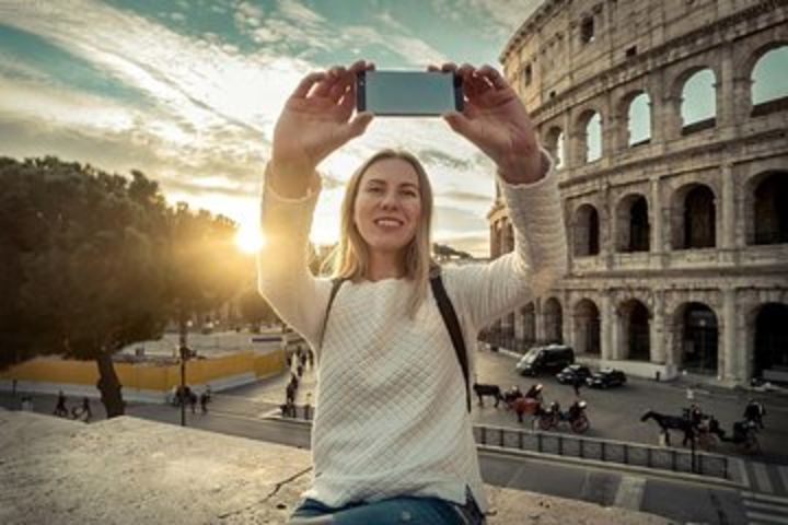 Colosseum & Roman Forum image