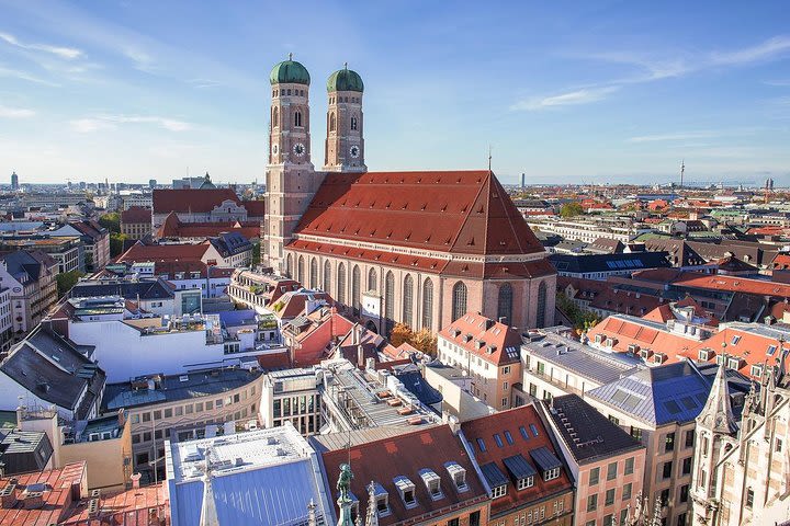 Private Transfer from Vienna to Munich with 2 Sightseeing stops image