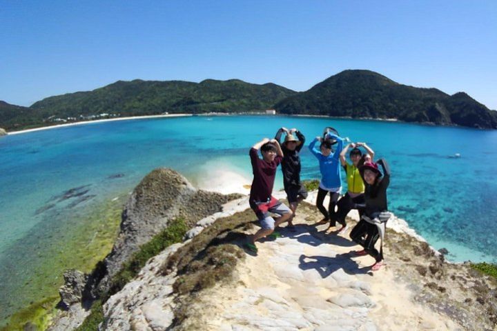 A 2-hours sea kayak voyage around Kerama Islands image