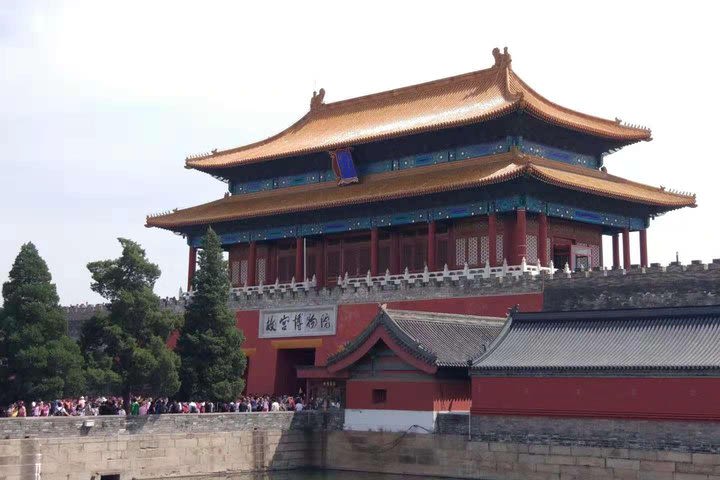 Beijing Layover for The Best 3 Attractions Private Tour with Dumpling Lunch image