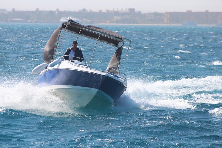 All in One (1 Hour Speedboat 2 Hours Semi Submarine & 7 min Parachute)-Hurghada  image