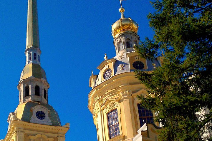 Private Peter and Paul Fortress and Cathedral Tour - with Friendly Local Guide image