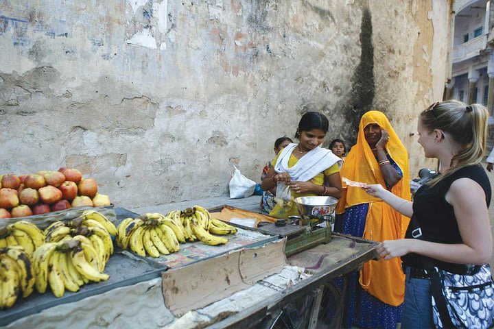 Shopping Tour in Agra including Marble Inlay Factory Visit image