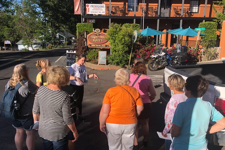 Historic Groveland Happy Hour Walking Tour image