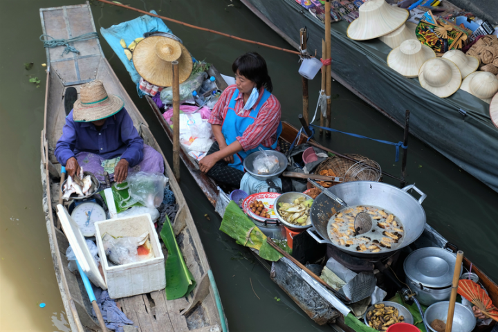 Private Bangkok Tour: Beyond Market Adventure: Railway & Floating Markets image