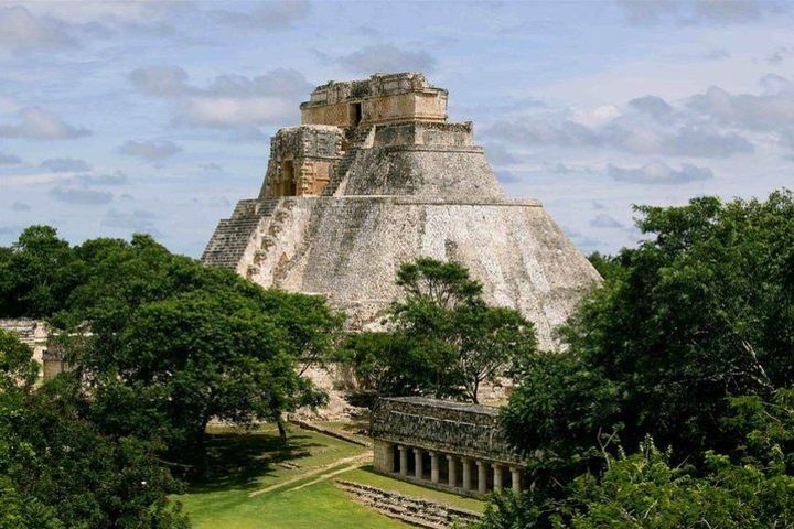 Private Tour: Uxmal & Hacienda Sotuta de Peon by Yucatan Concierge image