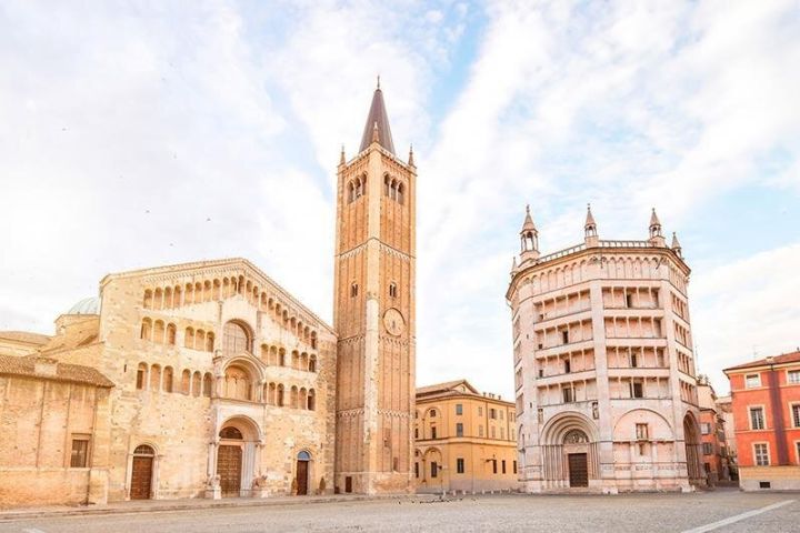 Parma Private Walking Tour image