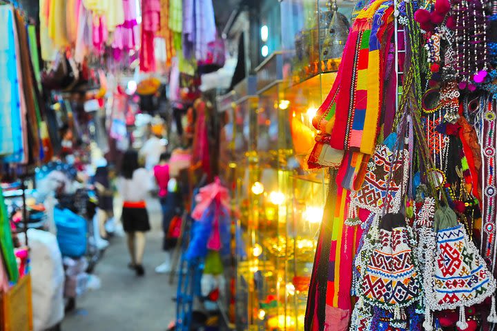 The Chatuchak Weekend Market Experience - Private Tour  image