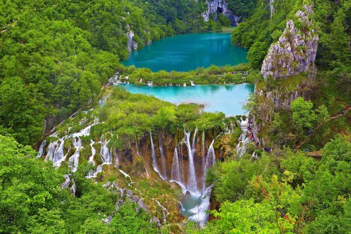 Zagreb to Split Transfer with Plitvice Lakes Stop image