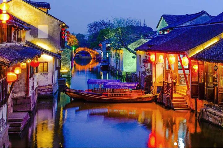  Zhouzhuang Water Town Private Tour from Suzhou with Lunch or Dinner Option image