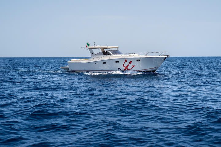 Positano & Amalfi Private Tour - Exclusive Speedboat image